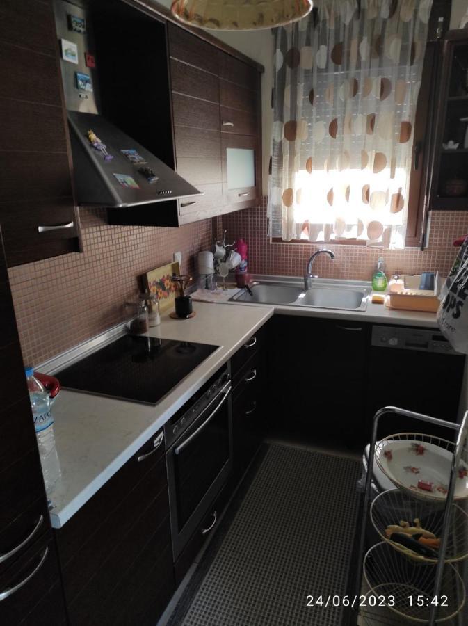 Annashouse Apartment Néa Péramos Bagian luar foto