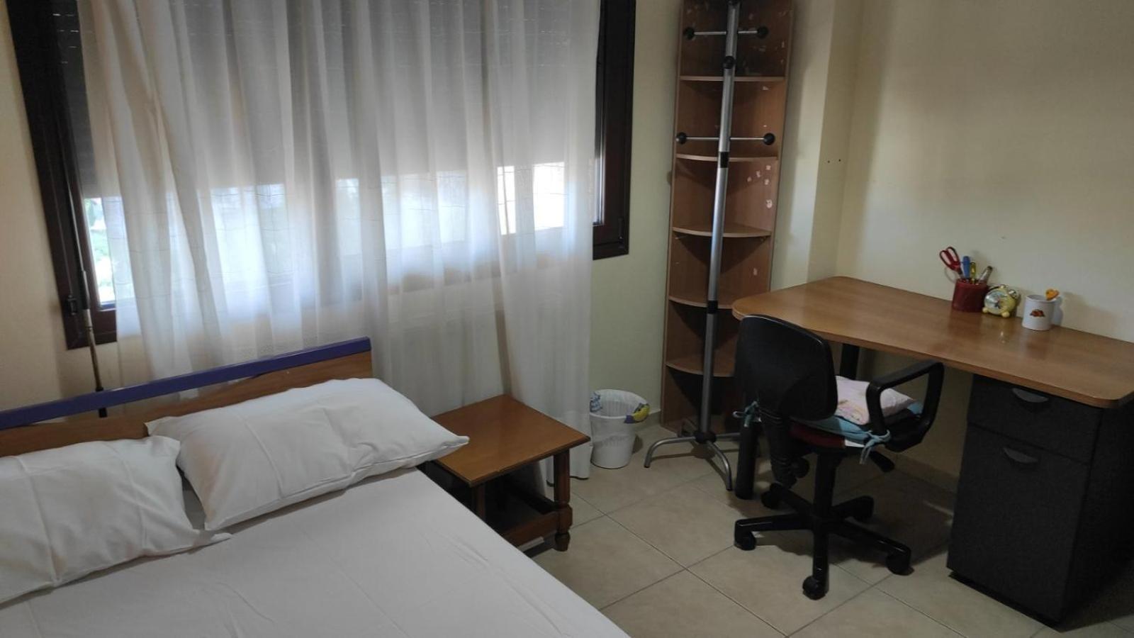 Annashouse Apartment Néa Péramos Bagian luar foto